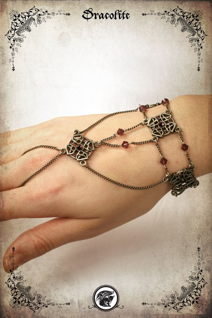 Britanny Hand Flower