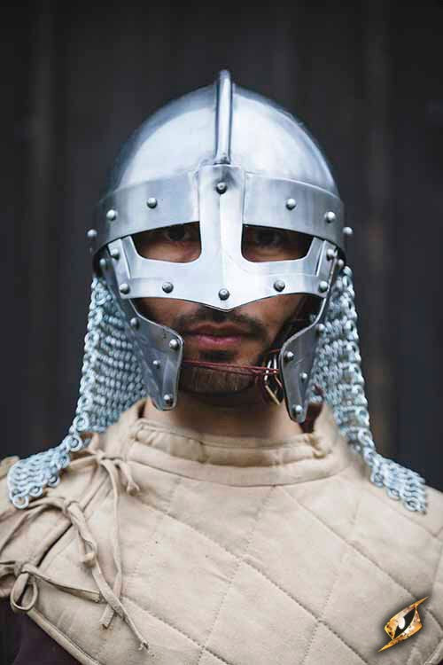 Casque Raven – Casque à bec avec camail pour GN