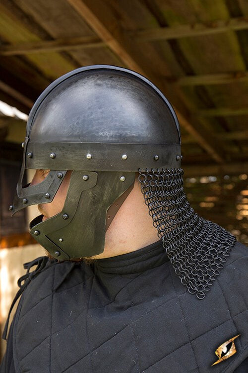 Casque Raven – Casque à bec avec camail pour GN