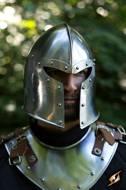 Barbute – Casque italien avec visière en Y pour GN ou reconstitution