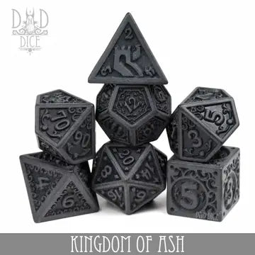 Set of 7 skull dice